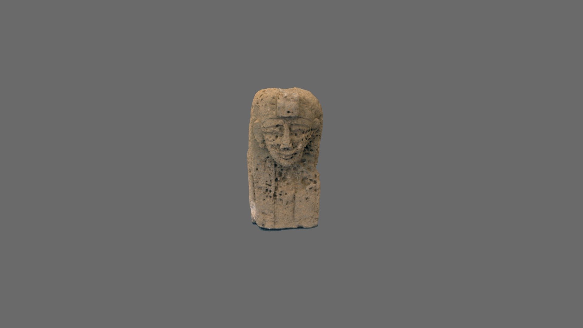 Buste ptolémaïque découvert à Plinthine (Égypte)