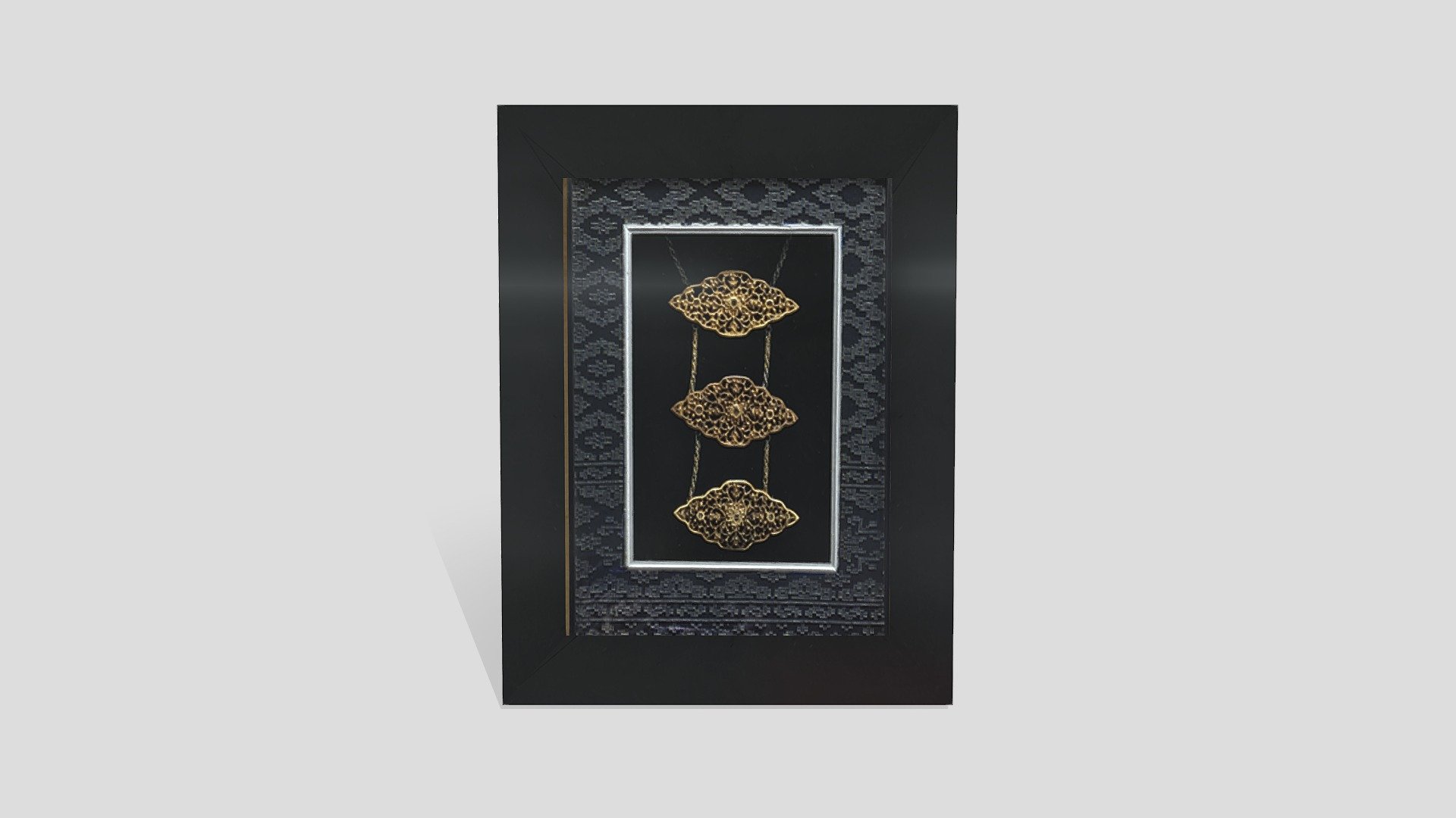 FRAME DOKOH MOTIF DIAMOND
