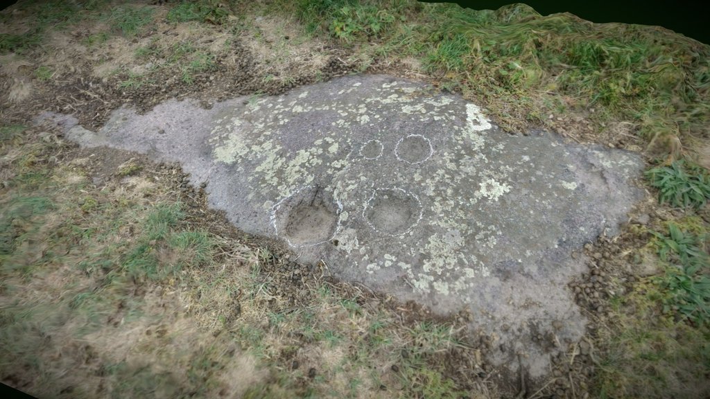 F392.07 - Cupmarkedstone, Castelfeder