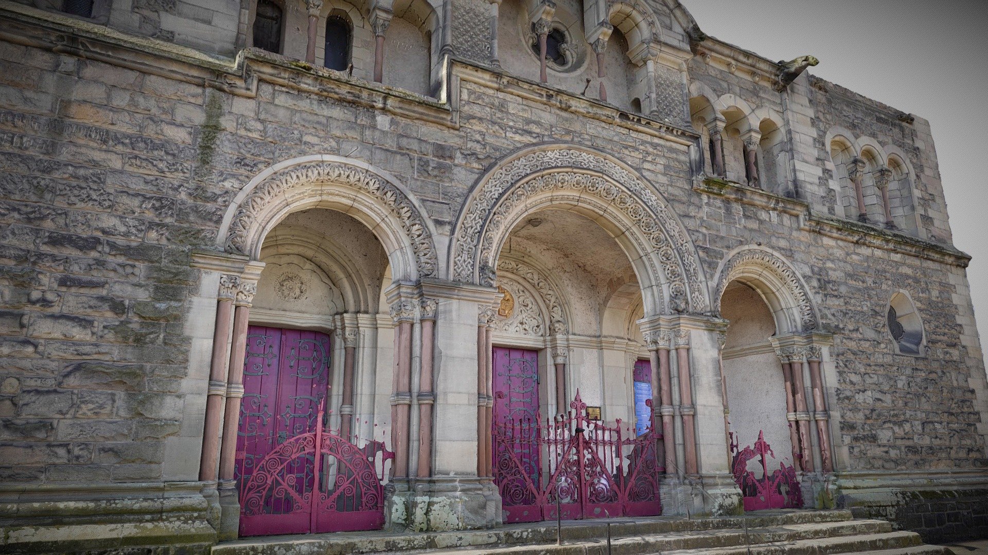 Temple Neuf - Façade basse