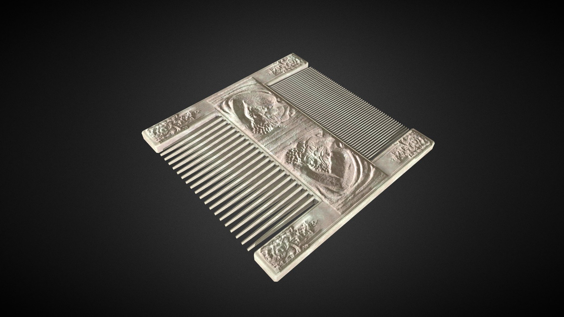 Medieval comb