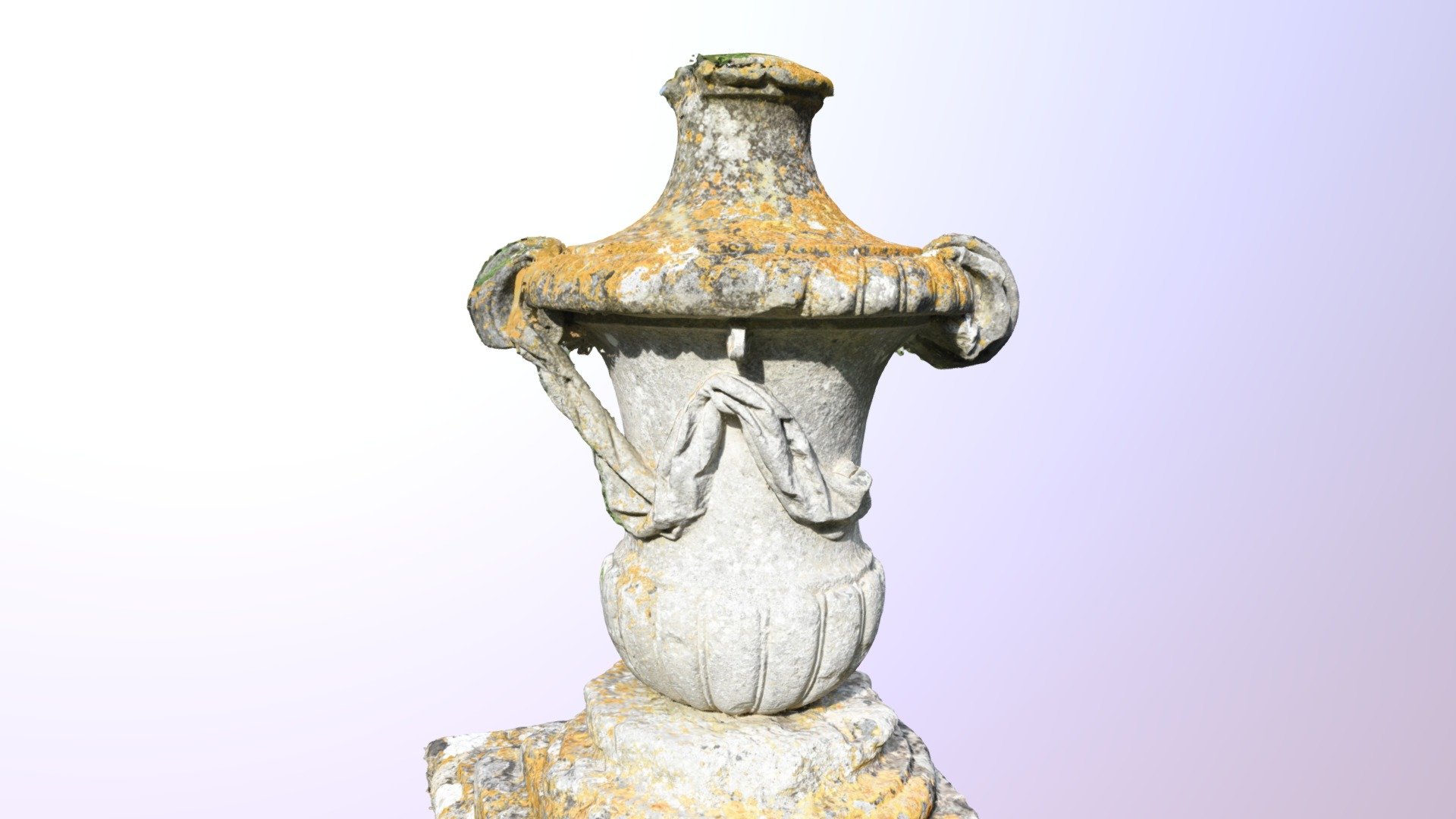 190822_albertas_urn