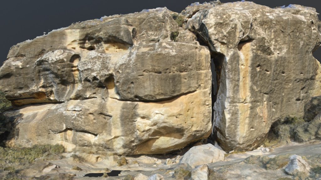 Bouldering rock