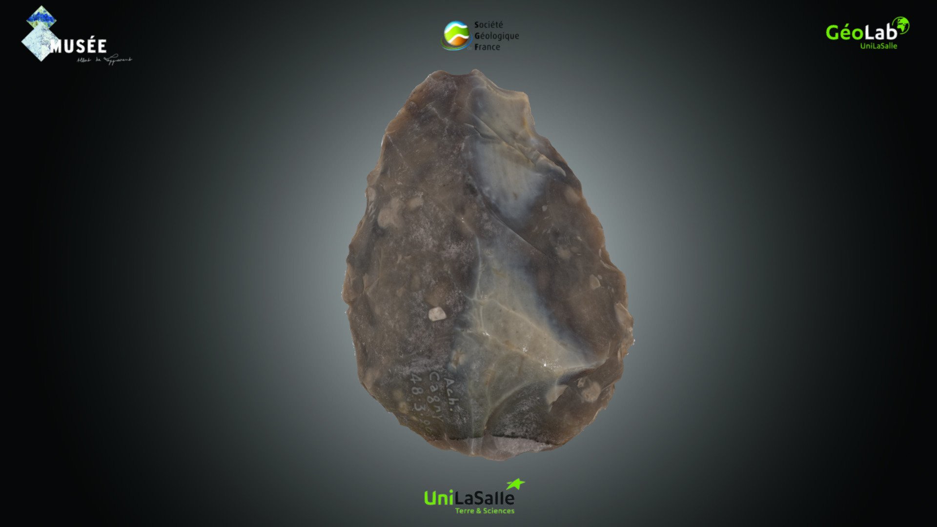 Artefact - Biface acheuléen de Cagny