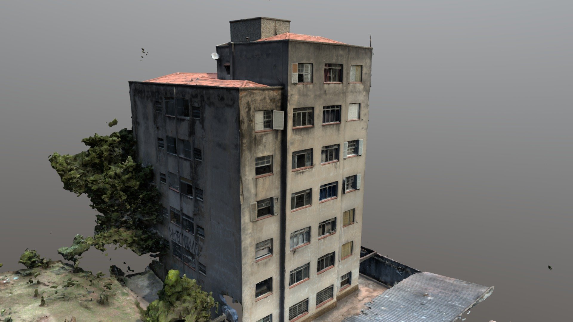 Old urban building - São Paulo, Brazil