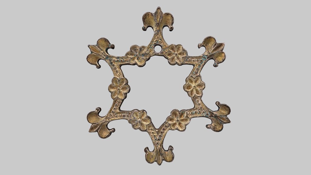 Hexagonal gold pleated brooch