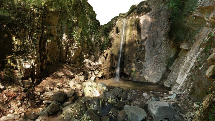 Limestone  Canyon  Outcrop Near Senaki City 3D Model