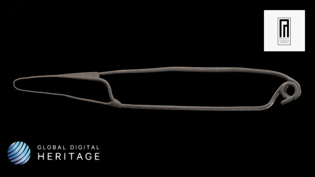 Fibula (brooch)