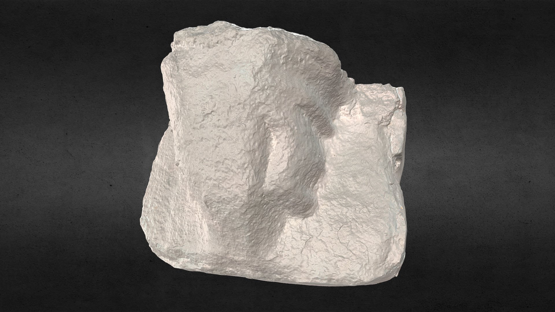 Kirkjubømúrurin: G016