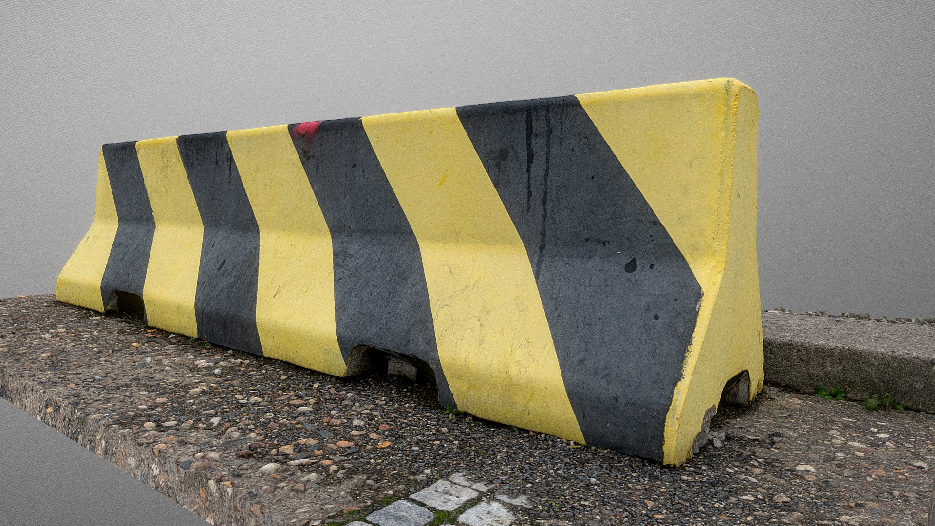 Yellow jersey road barrier