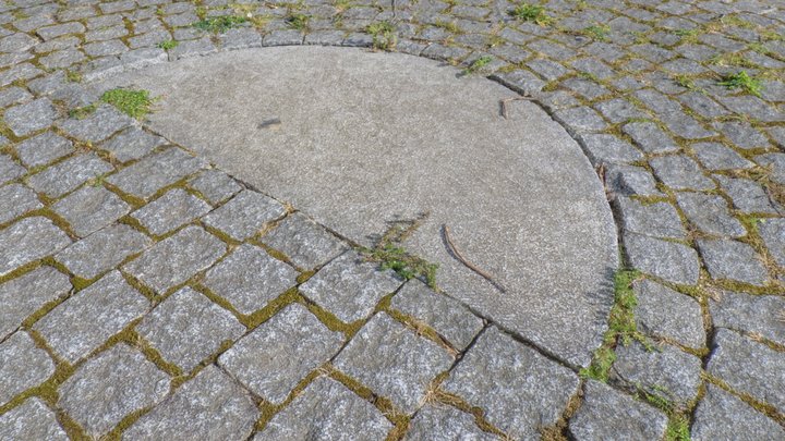 Semicircular cobblestone floor