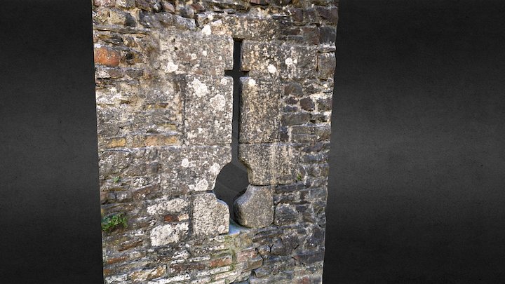 Cross - Fougères Castle