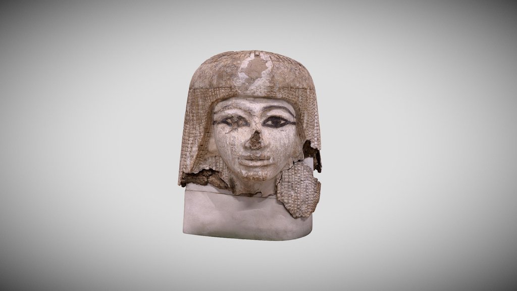 Testa di scultura funeraria in terra cruda