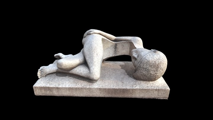 Statue de femme couchée - Lyon 3D Model