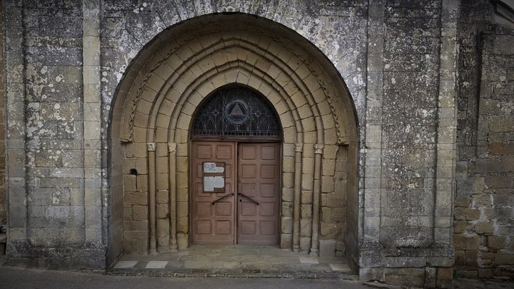 Portail de l'église de Lissac (Corrèze) 3D Model