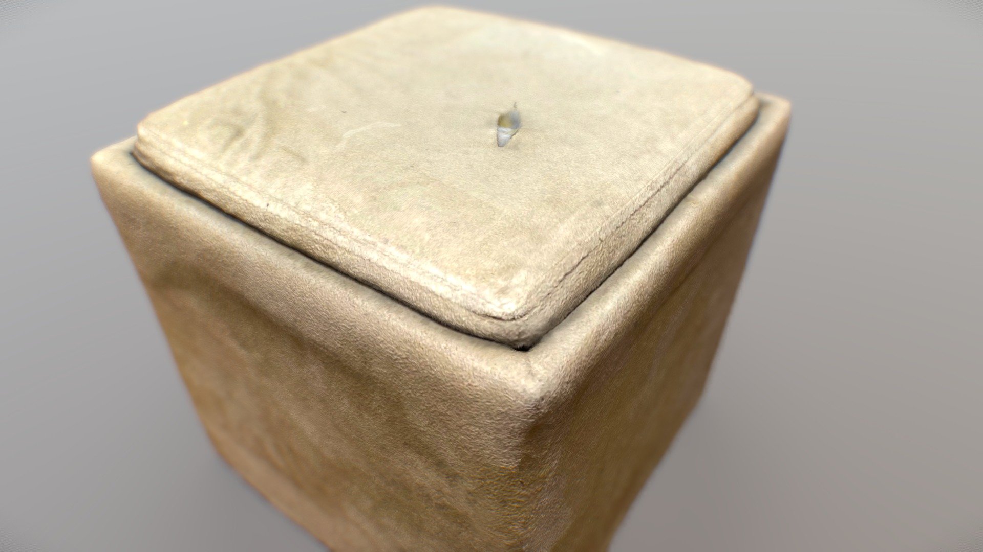 Used Ottoman Scan