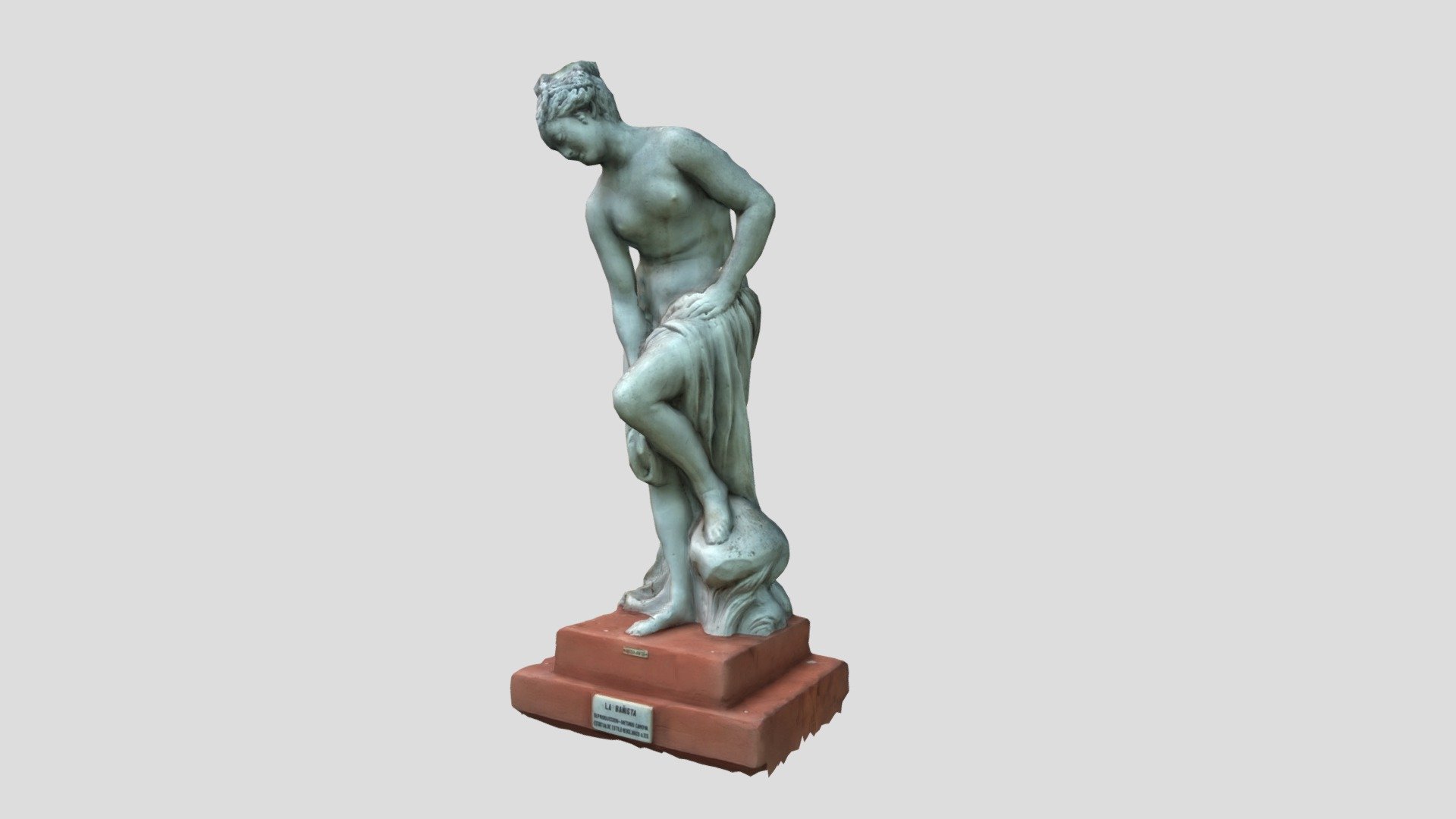 Statue Lowres