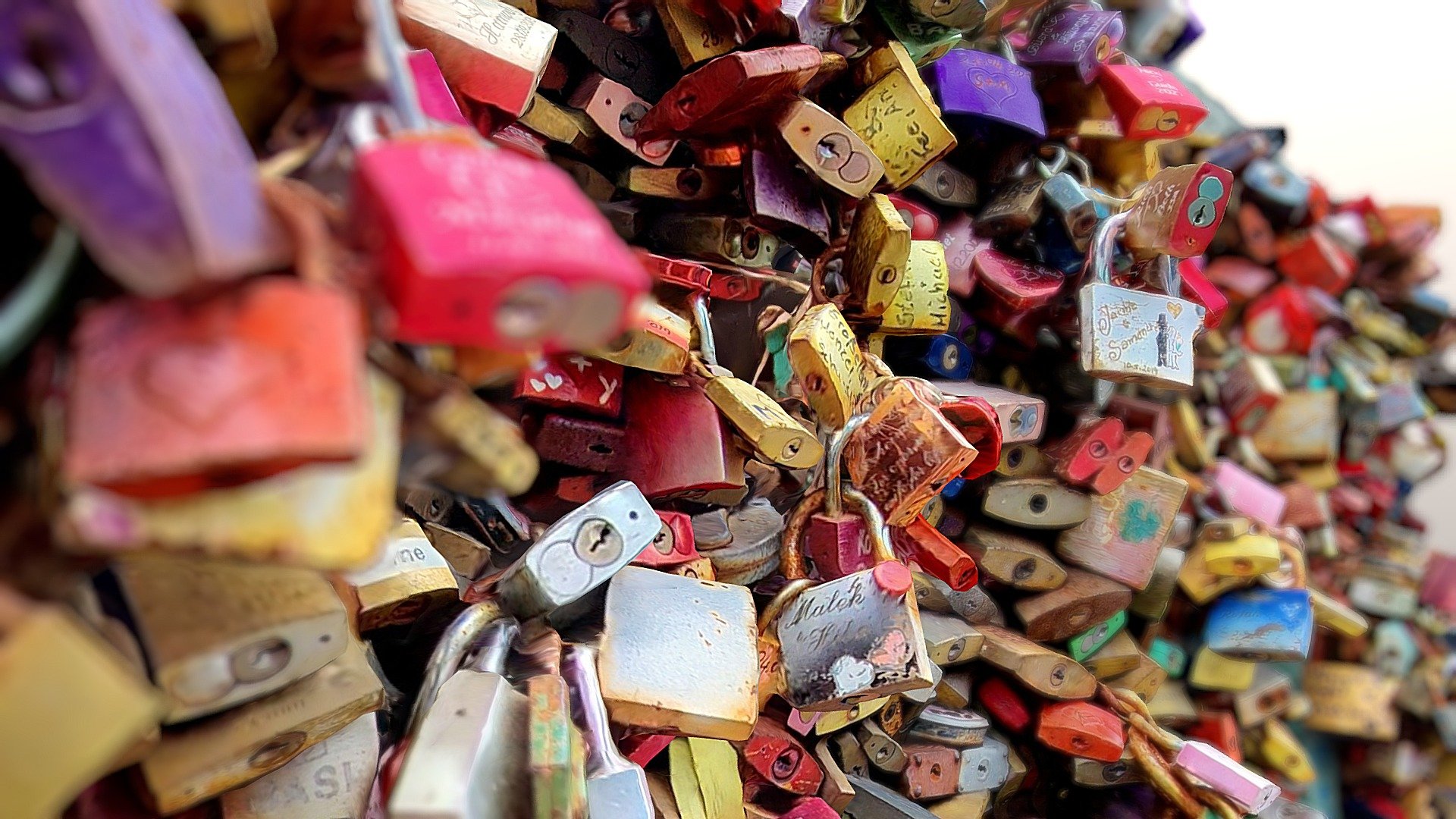 Love locks