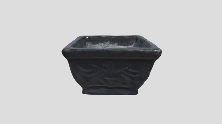 Black Garden Pot