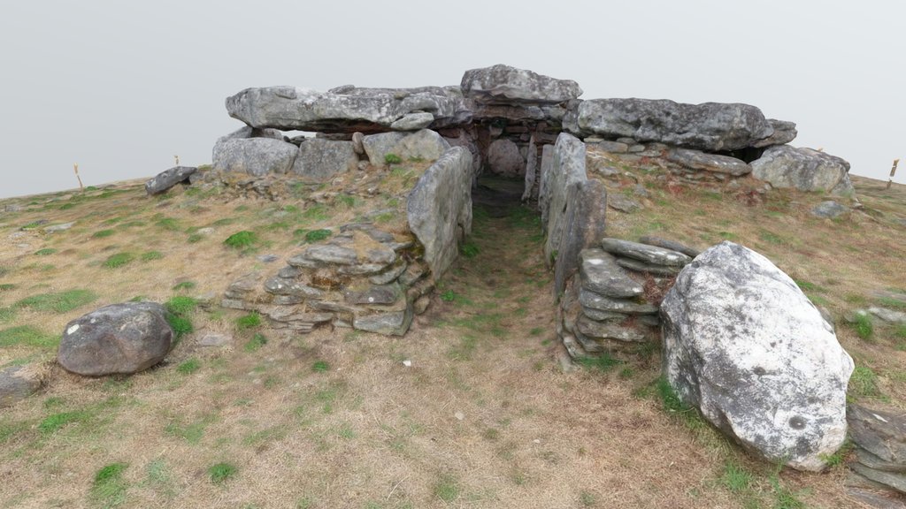 8CVV4W29+WW_Cairn-de-La-Joselière
