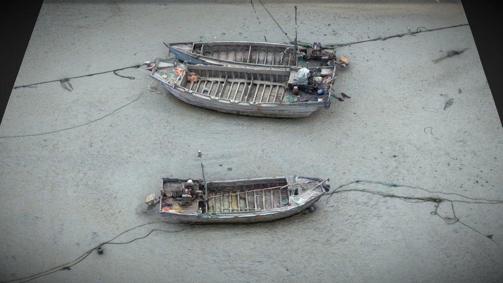 Stranded fishing bost, Woodden boat, Coast