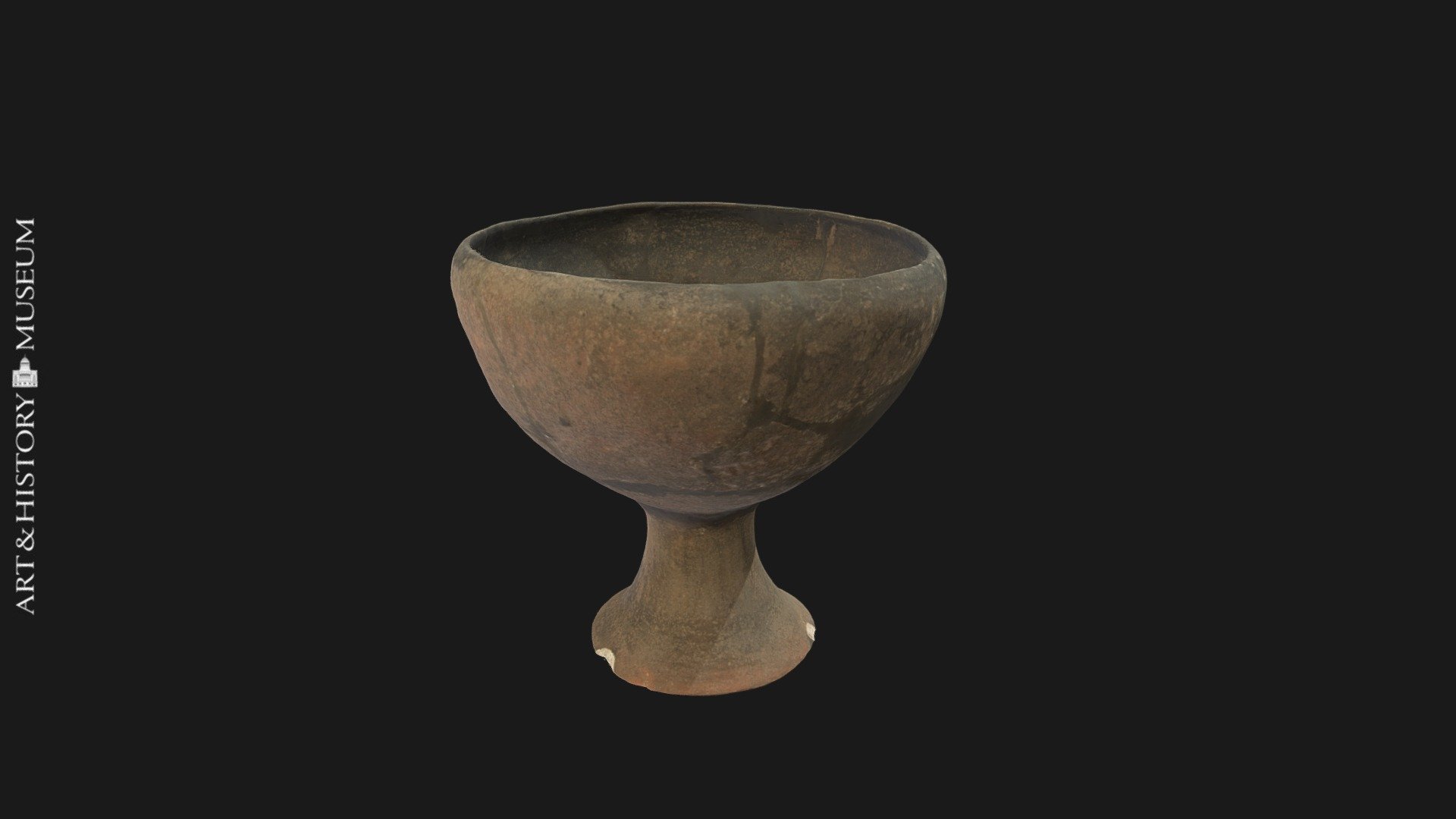 Bowl on foot - PG.2000.1545