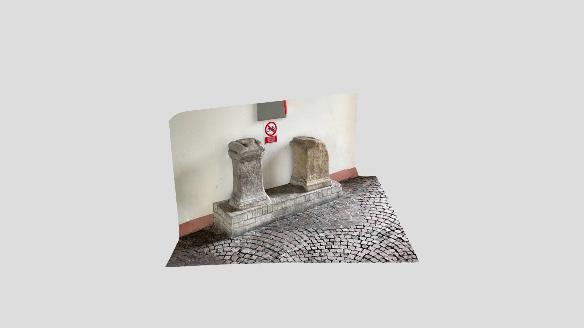 Mithras Altäre Mainz-poly