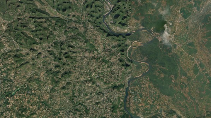 The Lijiang River in Guilin（桂林兴坪漓江）