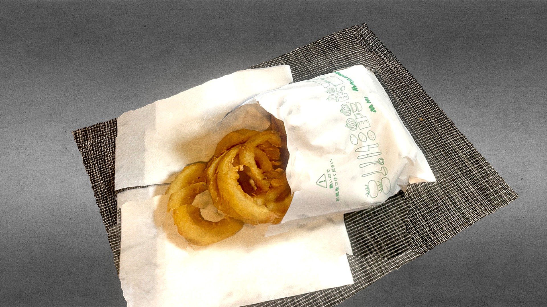 Onion ring scans with iPhone12 Pro_1