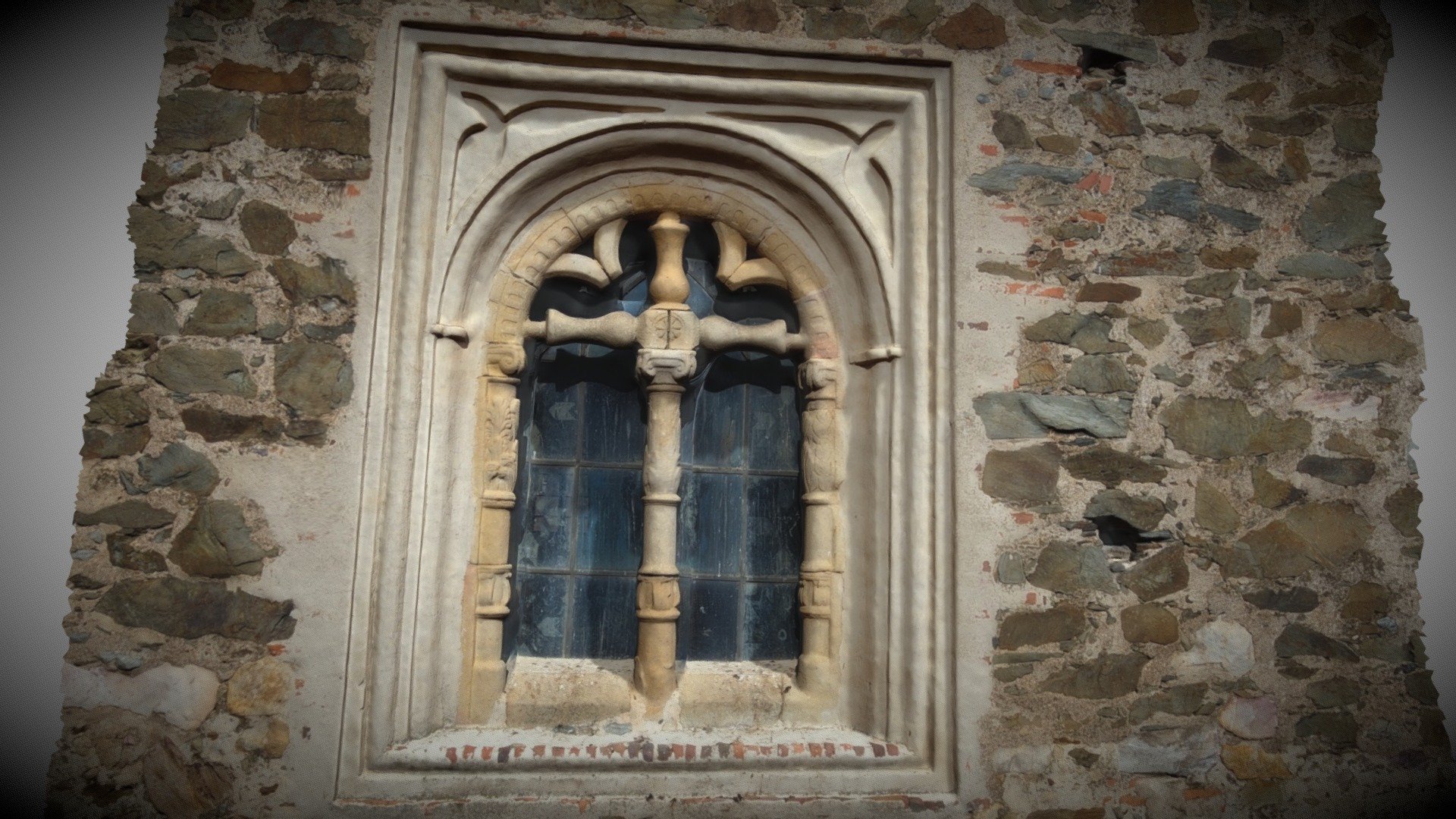 Ventana de la iglesia de Berzocana