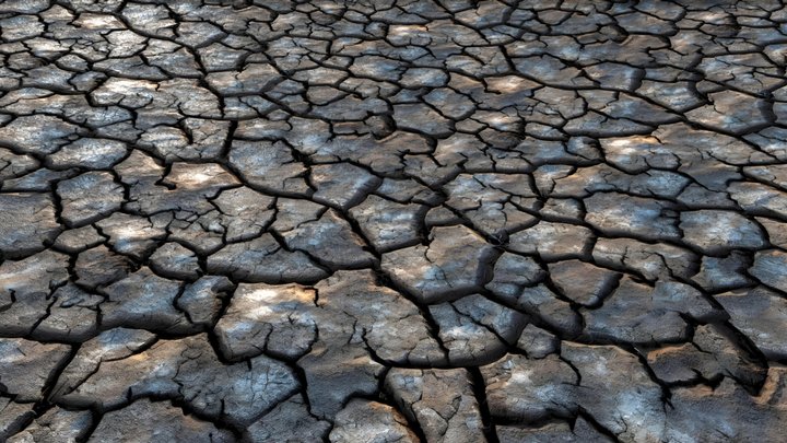 Dry and cracked dark clayey soil – Modello 3D gratuito STL