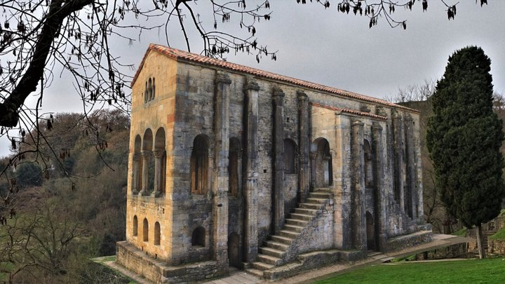 Santa María del Naranco, Oviedo 3D Model