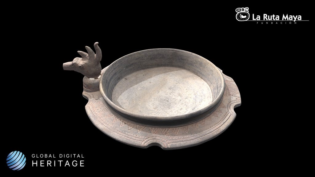 Zoomorphic Plate with Movable Bird Head