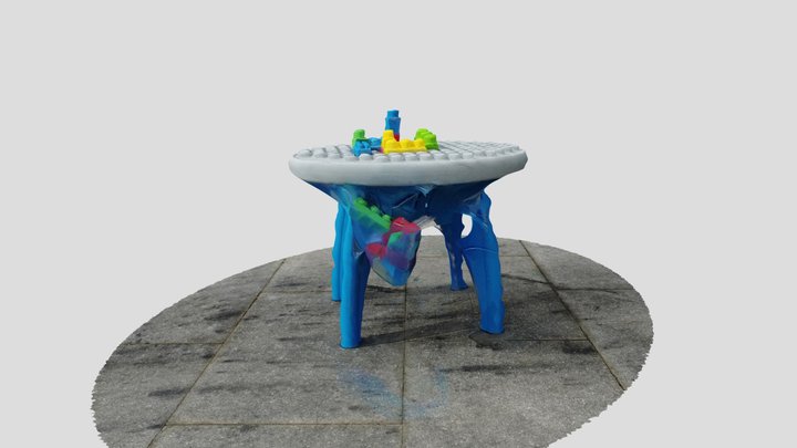Plastic toy table