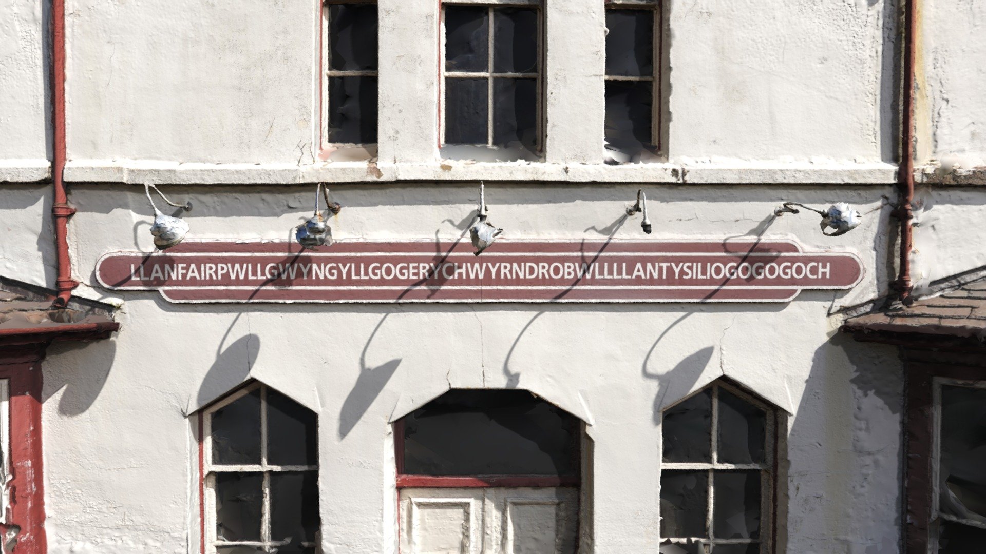 Llanfairpwllgwyngyll station sign wall