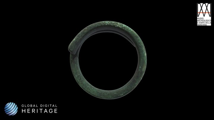 Bronze armlet with overlapping ends