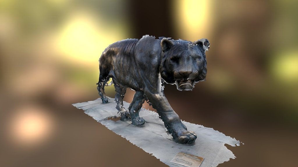 The Tiger - Oslo Central Station (Mesh)