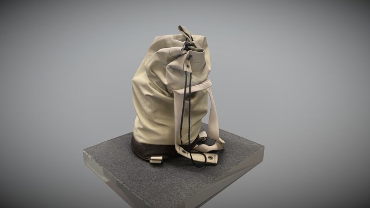 Rucksack: iPhone RealityScan 3D Model