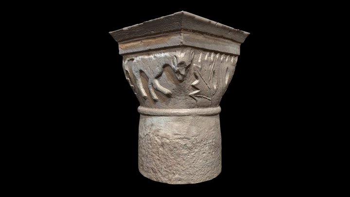 Capitel Románico con decoración animal y vegetal 3D Model
