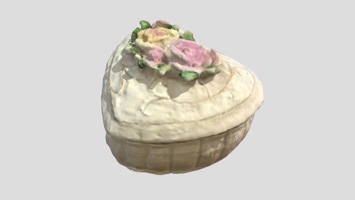 NeRF / Heart shaped porcelain jewelry box 3D Model