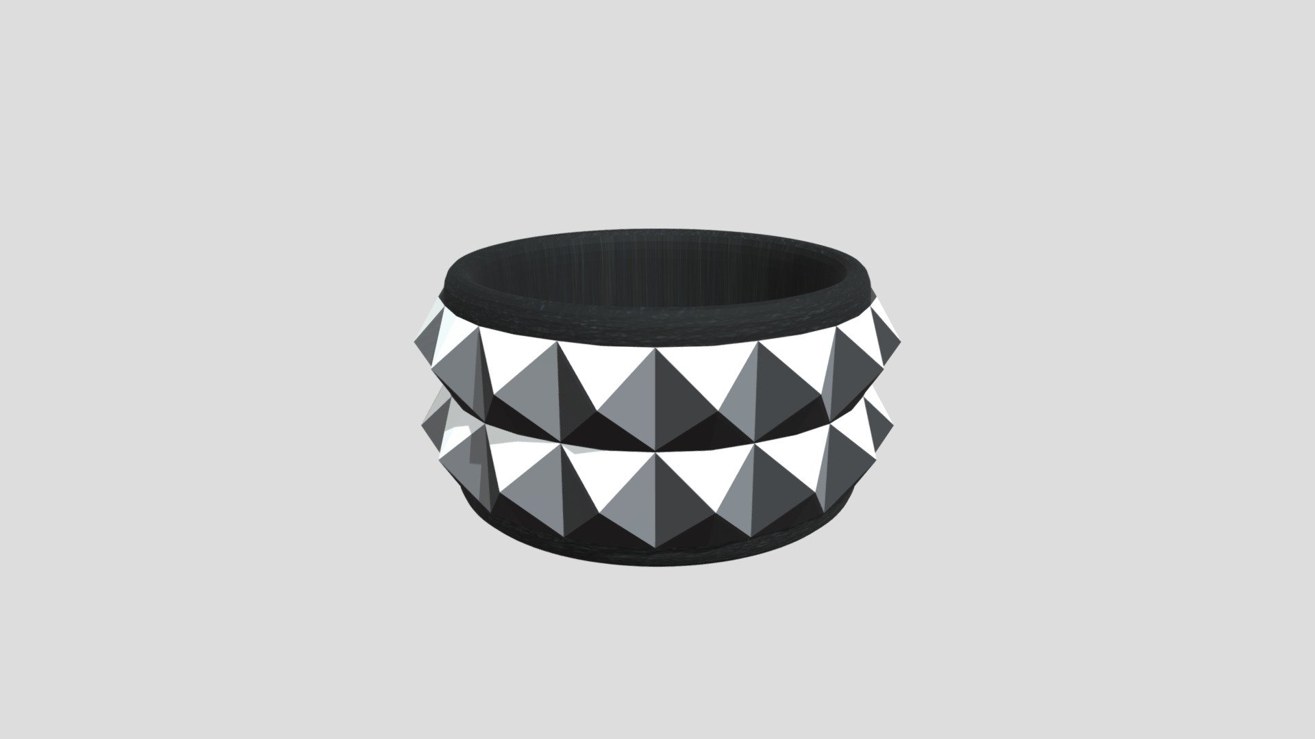 Bracelet Pyramids