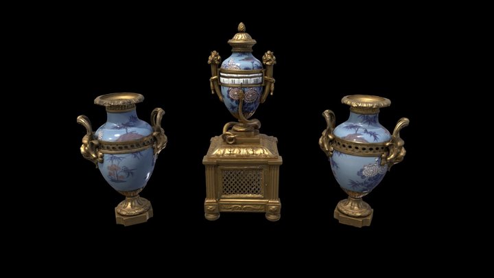 2020.421 Garniture Set (one clock and 2 vases)