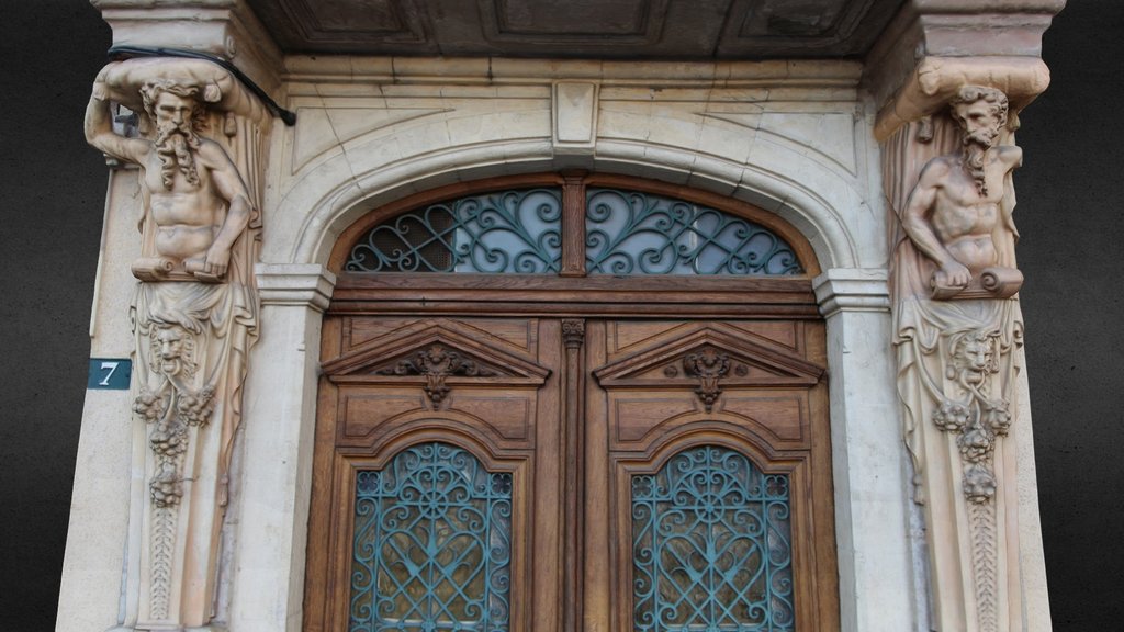 Atlantes, Castres (81)