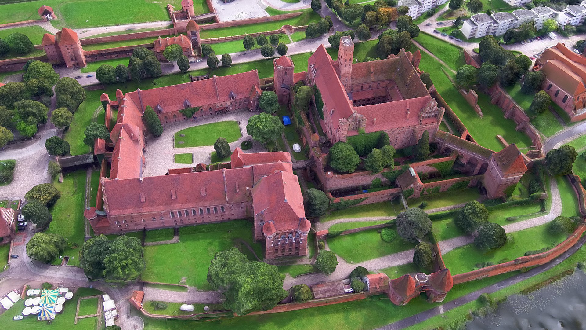 Château Teutonique de Malbork, Pologne — Sketchfab embed 3D viewer
