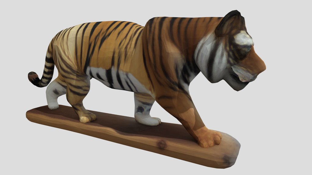 tiger wood sculpture