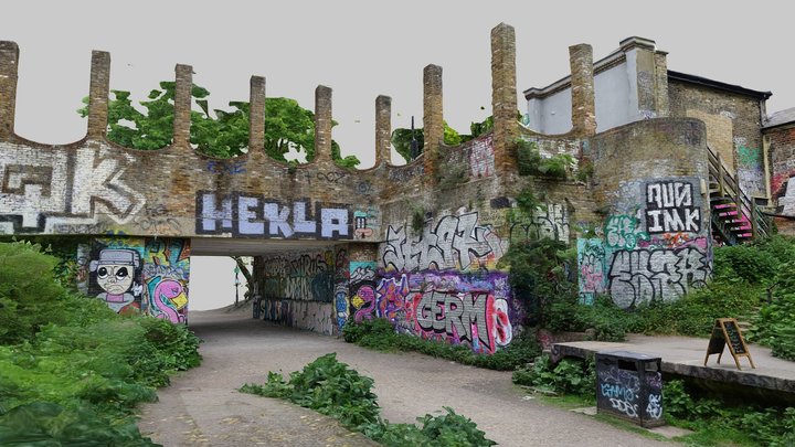 Crouch End Station