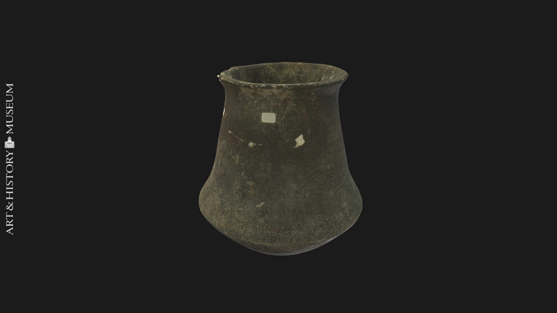 Carinated vase with flaring rim - PG.41.1.211