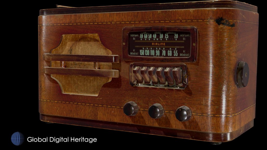 Vintage Montgomery Ward & Co. Airline Radio