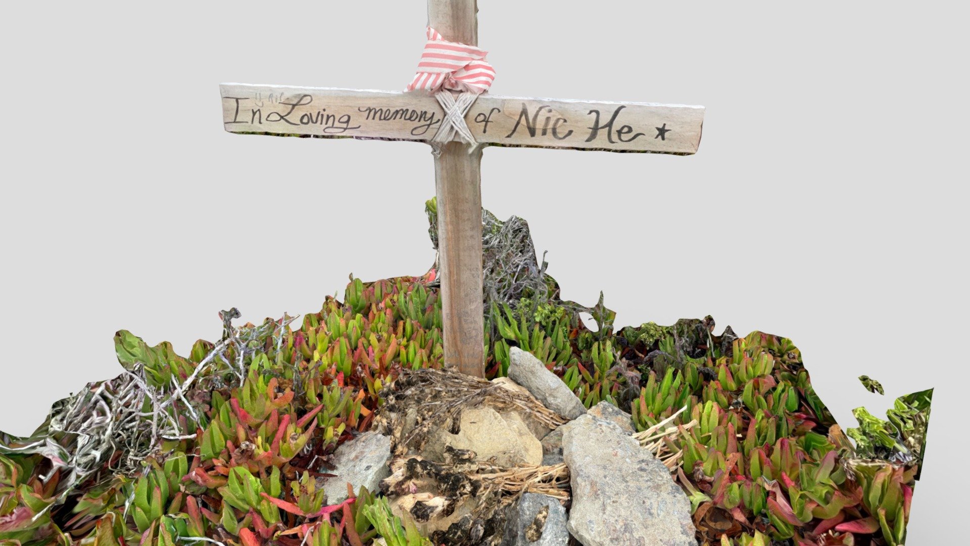 A cross next to the beach (WE in Point Reyes)