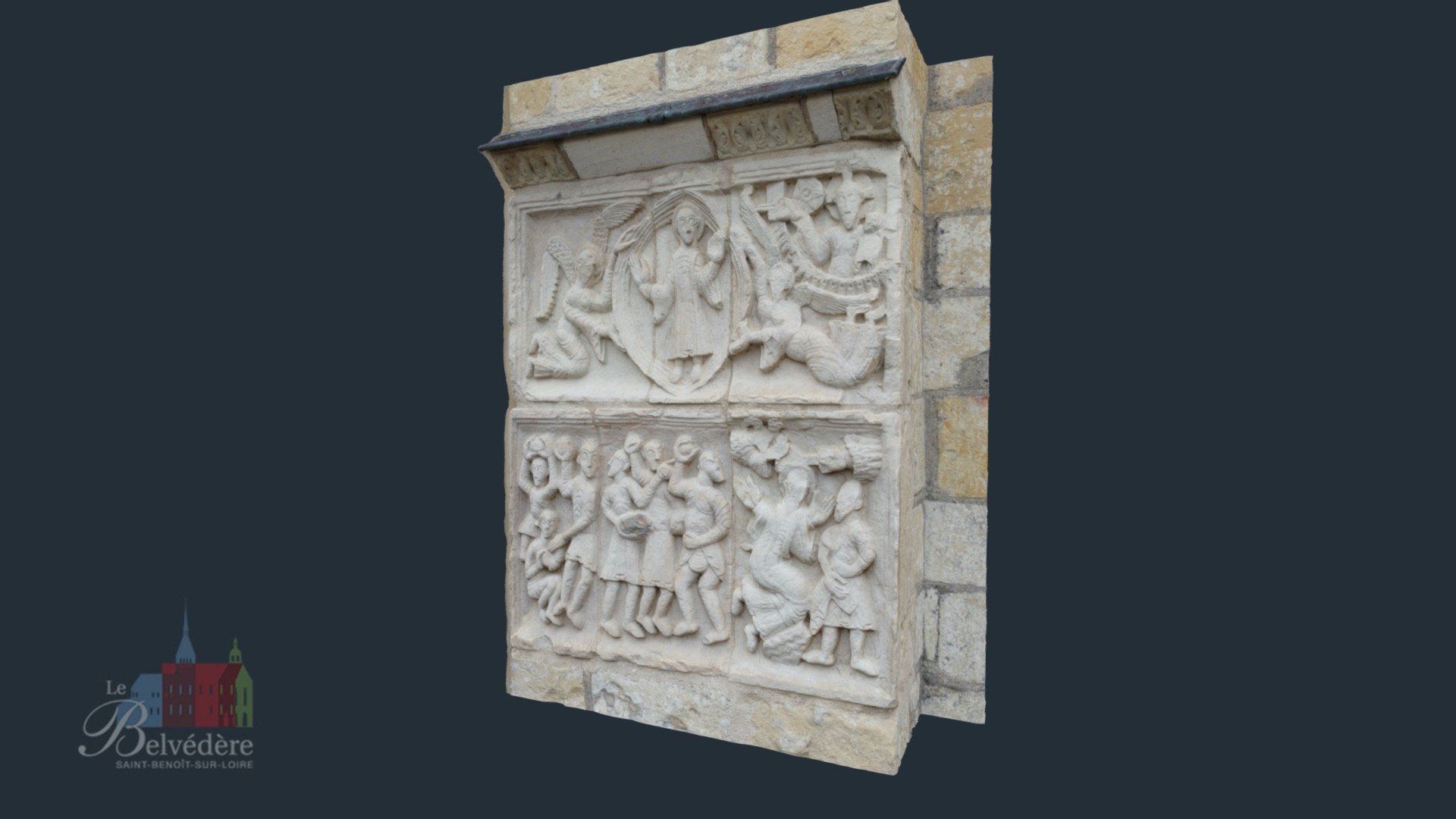 La façade nord et ses reliefs